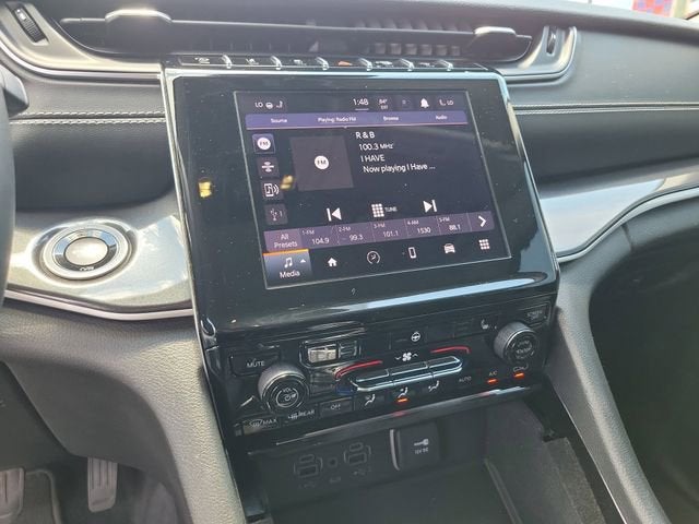2022 Jeep Grand Cherokee L Laredo