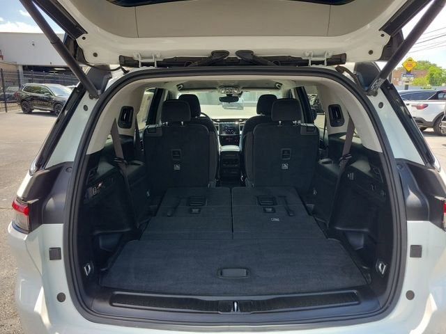 2022 Jeep Grand Cherokee L Laredo