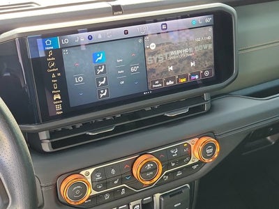2025 Jeep Gladiator Mojave X