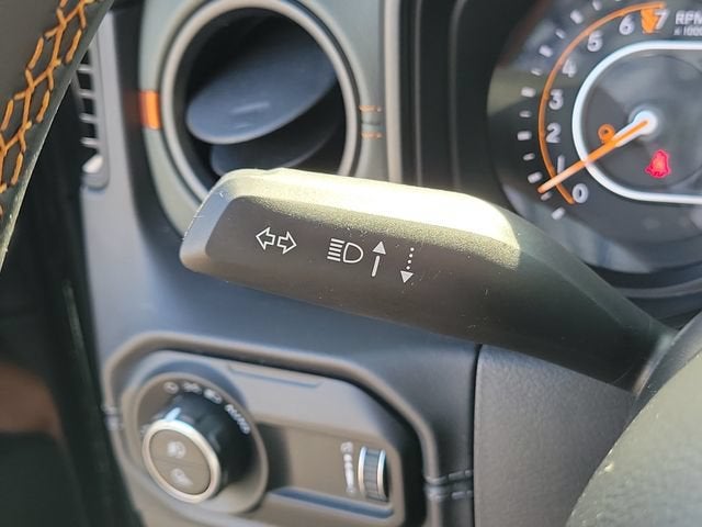 2025 Jeep Gladiator Mojave X