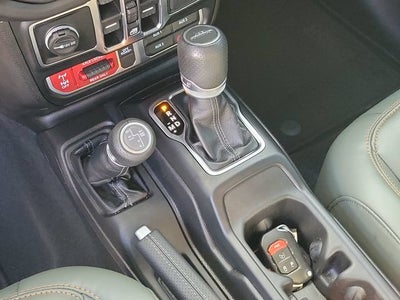 2025 Jeep Gladiator Mojave X
