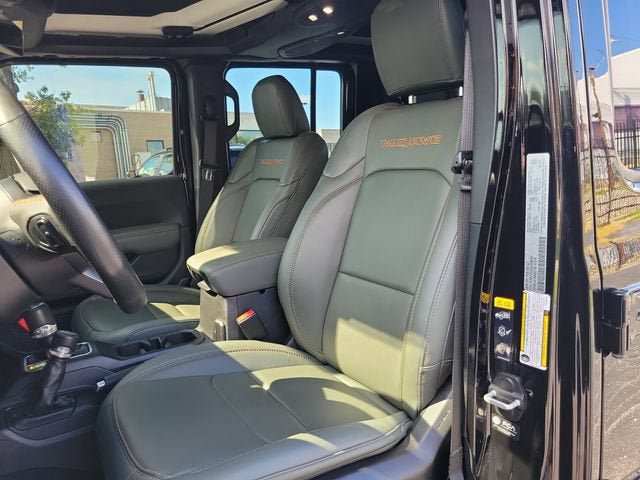2025 Jeep Gladiator Mojave X