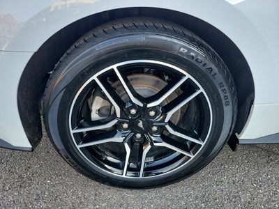 2022 Ford Mustang EcoBoost