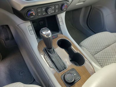 2017 GMC Acadia SLE