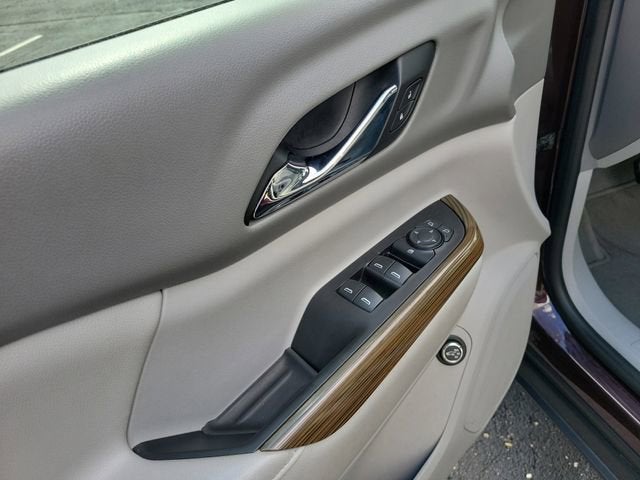 2017 GMC Acadia SLE