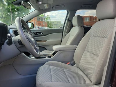 2017 GMC Acadia SLE