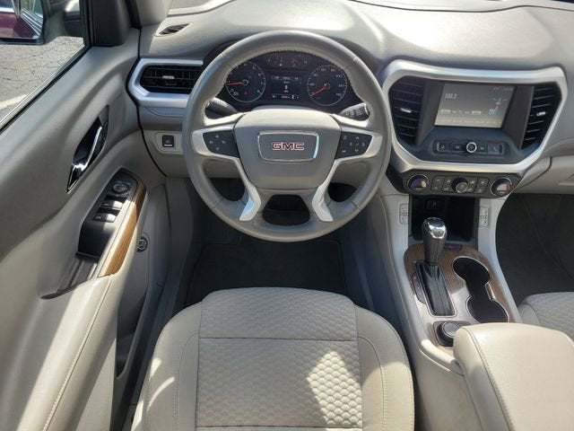 2017 GMC Acadia SLE