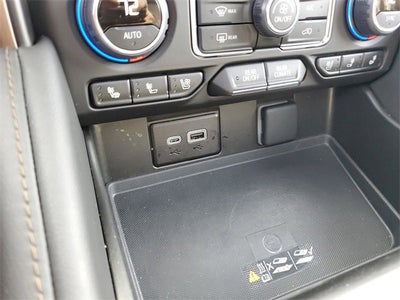 2024 Chevrolet Suburban High Country