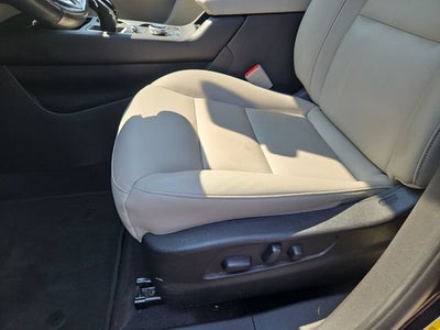 2022 Cadillac XT4 Luxury