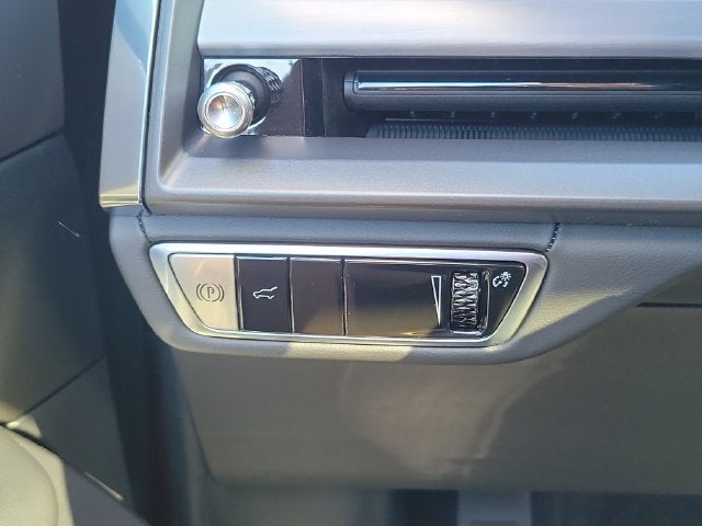 2027 Cadillac VISTIQ Luxury