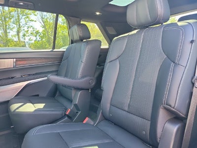 2027 Cadillac VISTIQ Luxury