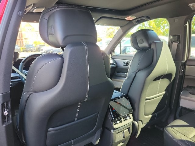 2027 Cadillac VISTIQ Luxury