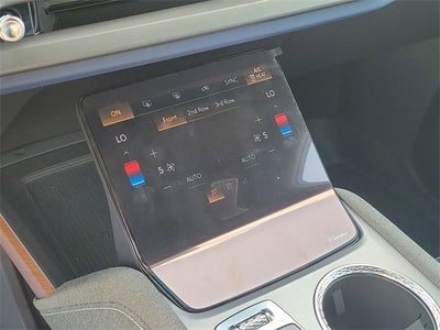 2026 Cadillac VISTIQ Premium Luxury