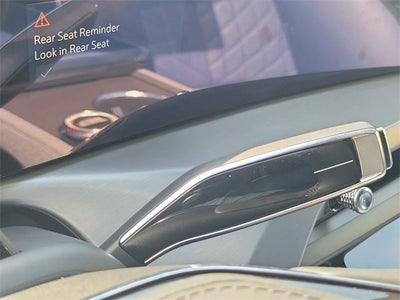 2026 Cadillac VISTIQ Premium Luxury