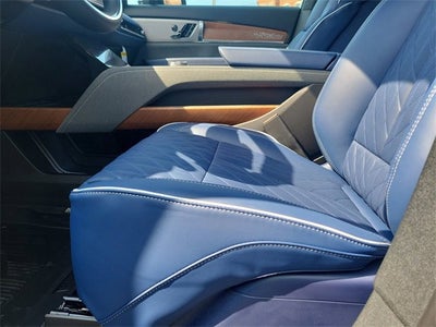 2026 Cadillac VISTIQ Premium Luxury