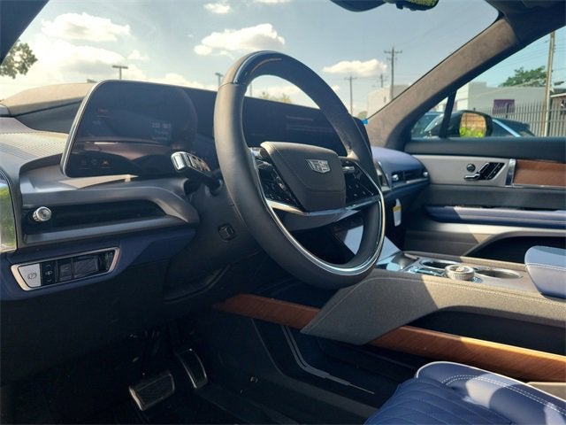 2026 Cadillac VISTIQ Premium Luxury