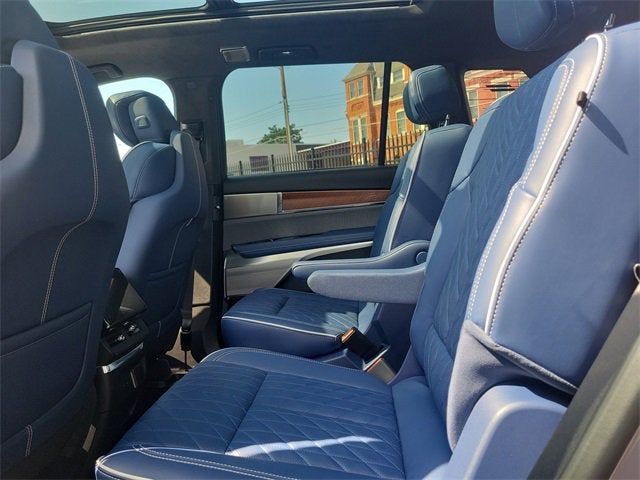 2026 Cadillac VISTIQ Premium Luxury