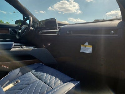 2026 Cadillac VISTIQ Premium Luxury