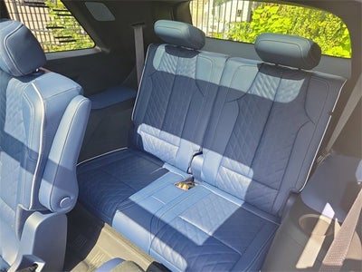 2026 Cadillac VISTIQ Premium Luxury