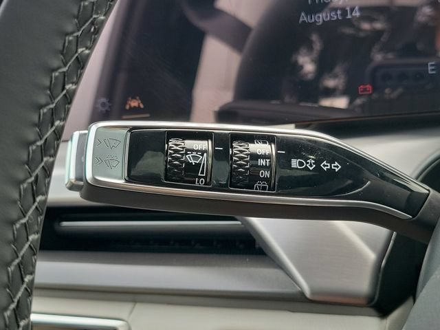 2027 Cadillac VISTIQ Sport