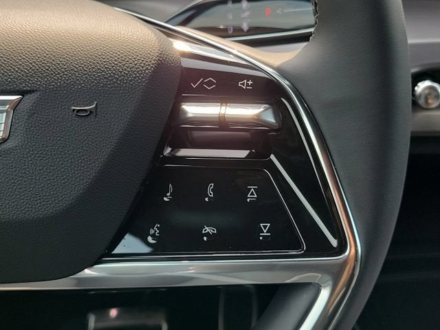 2027 Cadillac VISTIQ Sport