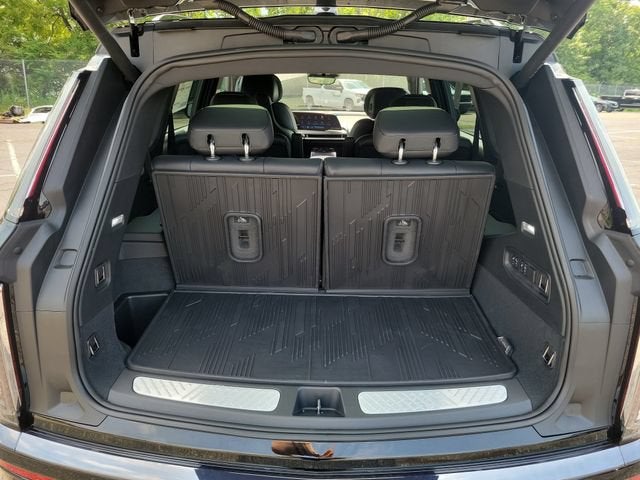 2027 Cadillac VISTIQ Sport