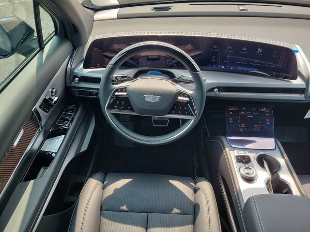 2027 Cadillac VISTIQ Sport