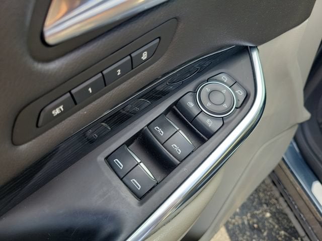 2019 Cadillac XT4 FWD Premium Luxury