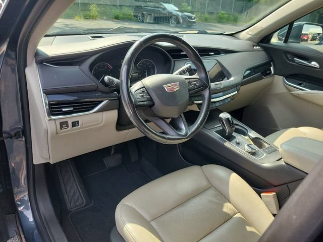 2019 Cadillac XT4 FWD Premium Luxury