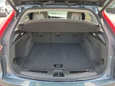2019 Cadillac XT4 FWD Premium Luxury