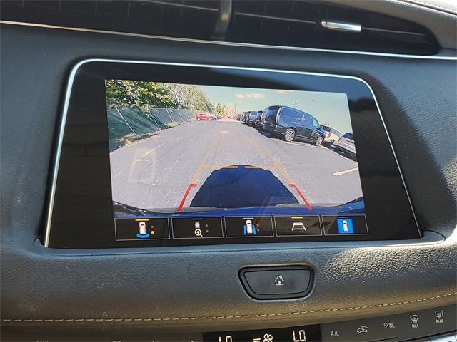 2022 Cadillac XT4 Premium Luxury