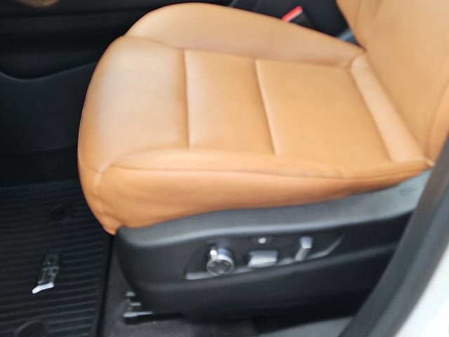 2019 Cadillac XT4 FWD Premium Luxury