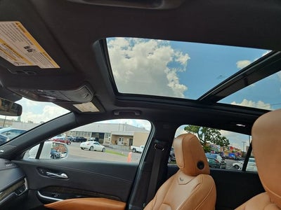 2019 Cadillac XT4 FWD Premium Luxury