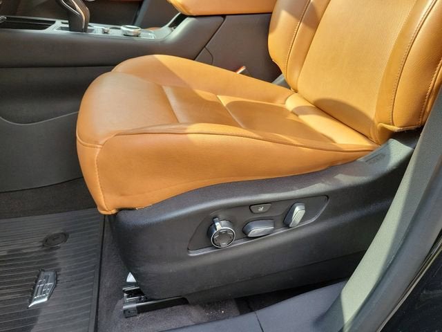 2019 Cadillac XT4 FWD Premium Luxury