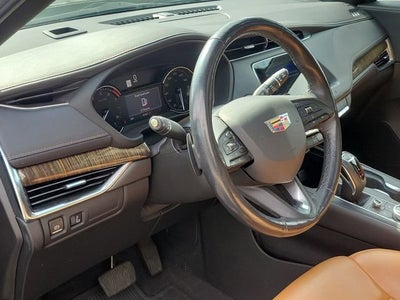 2019 Cadillac XT4 FWD Premium Luxury