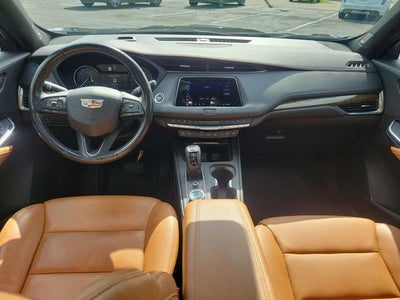 2019 Cadillac XT4 FWD Premium Luxury