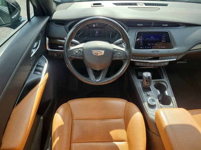 2019 Cadillac XT4 FWD Premium Luxury