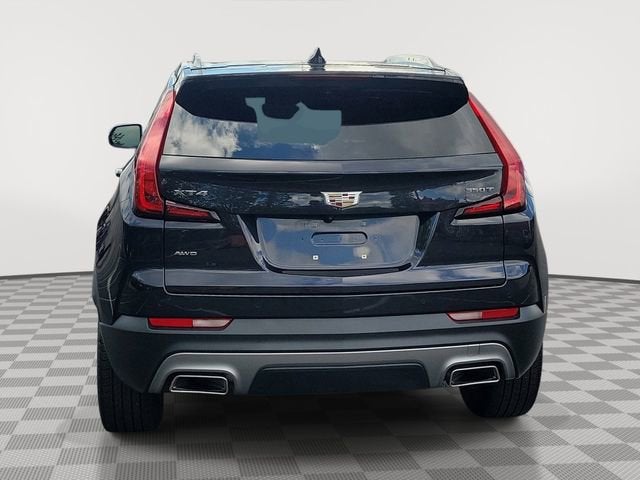 2023 Cadillac XT4 Premium Luxury