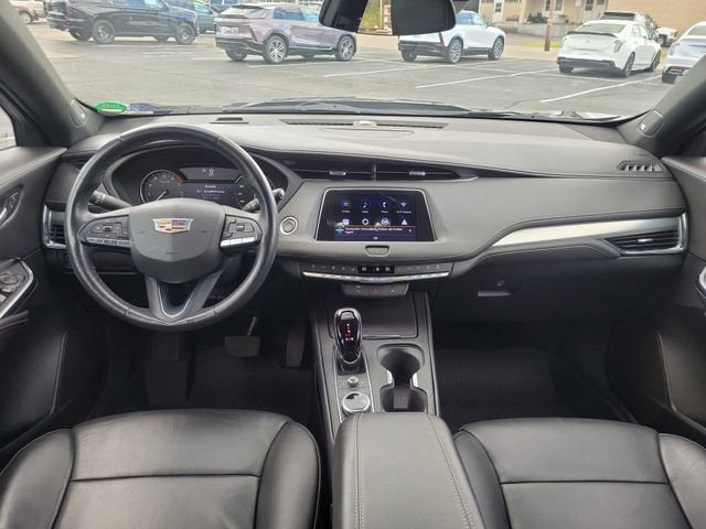 2023 Cadillac XT4 Premium Luxury