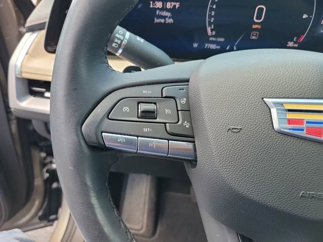2024 Cadillac XT4 Premium Luxury