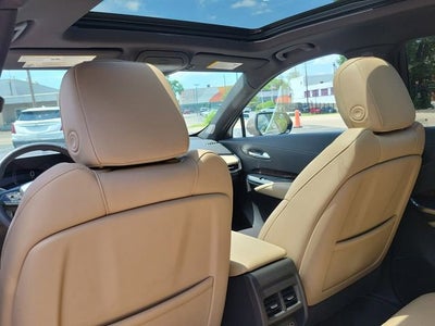 2024 Cadillac XT4 Premium Luxury