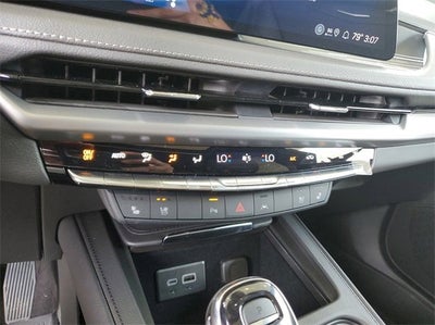 2025 Cadillac XT4 Premium Luxury