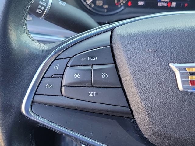 2022 Cadillac XT5 Luxury