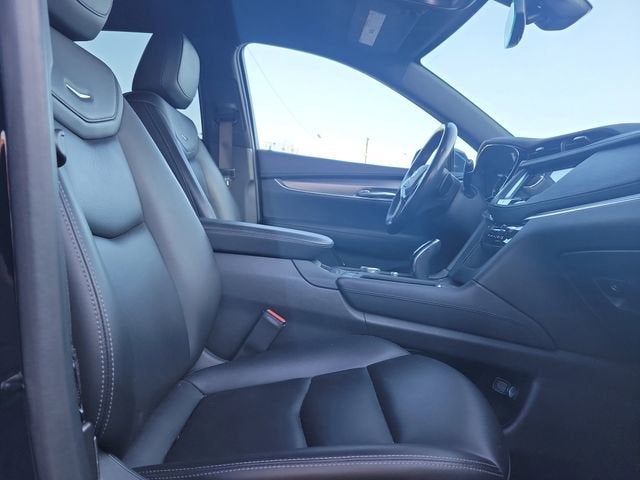 2022 Cadillac XT5 Luxury