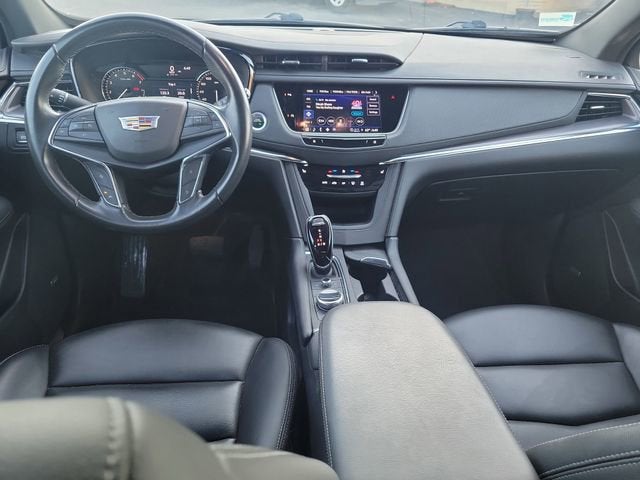 2022 Cadillac XT5 Luxury