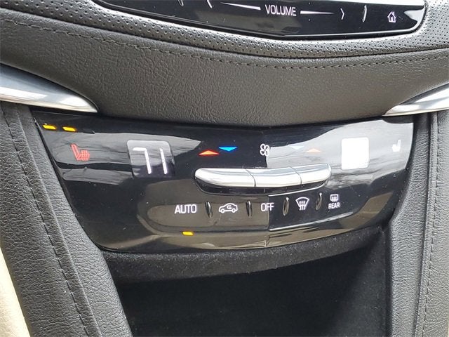 2017 Cadillac XT5 Luxury FWD