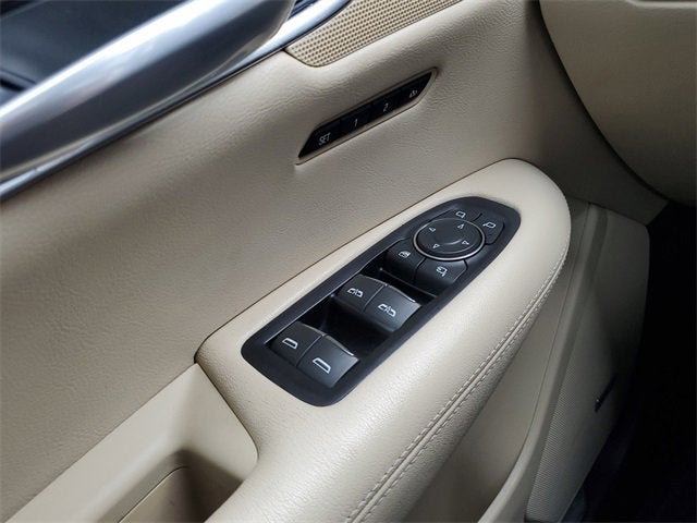 2017 Cadillac XT5 Luxury FWD