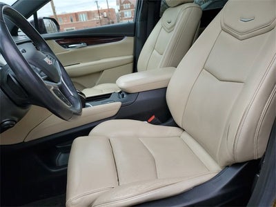 2017 Cadillac XT5 Luxury FWD