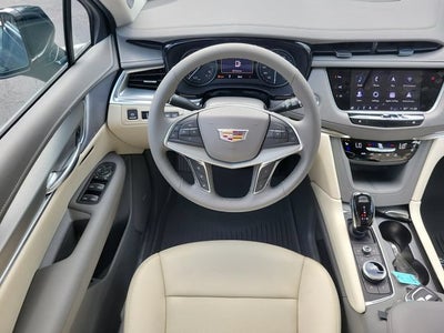 2026 Cadillac XT5 Premium Luxury