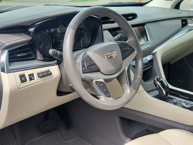 2020 Cadillac XT5 Premium Luxury AWD